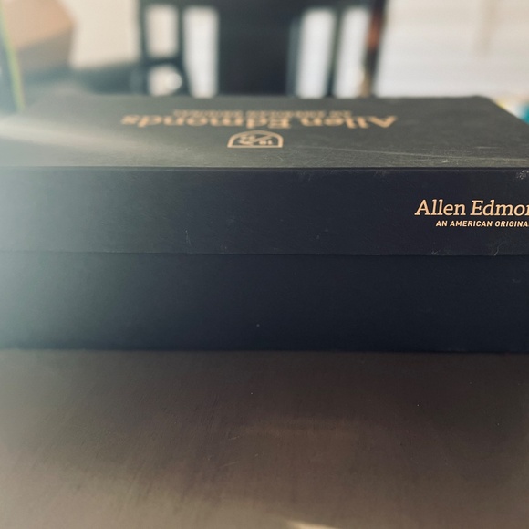 Allen Edmonds Whitney Wingtip Oxford Shoes – Black – Size 9.5 D - Picture 7 of 8